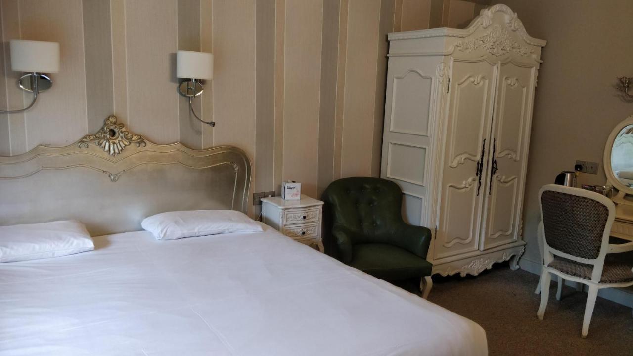 The Spread Eagle Hotel Thame Extérieur photo